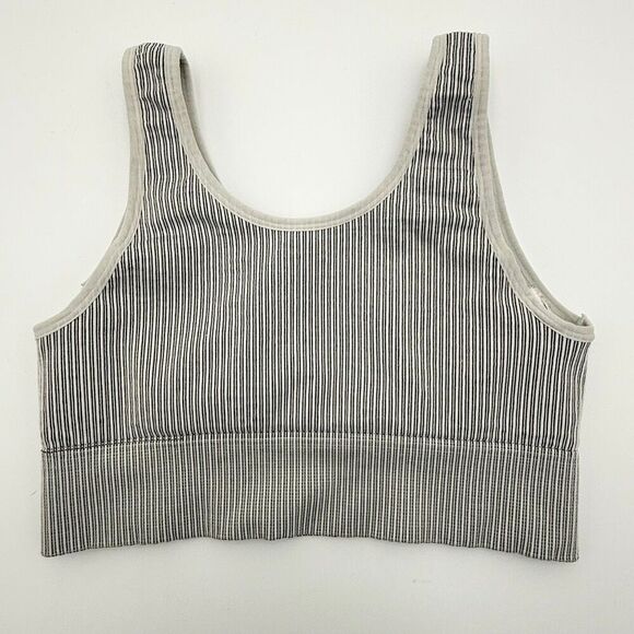 Good American Other - Size 3/4 Good American Seamless Ribbed Scoop Neck Sports Bra, Black and White No